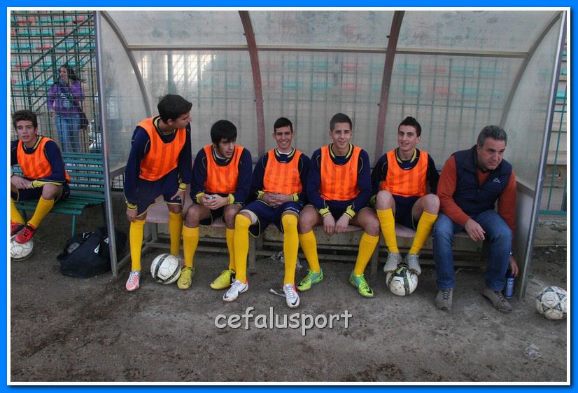 121128 coll_jun 082_tn.jpg